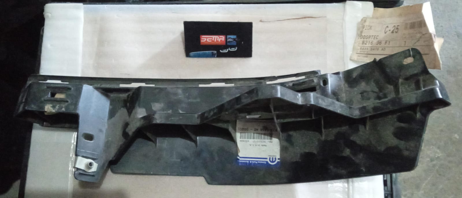 BASE FARO DELANTERO DERECHO DODGE RAM 2019-2024 597641388 - Imagen 2