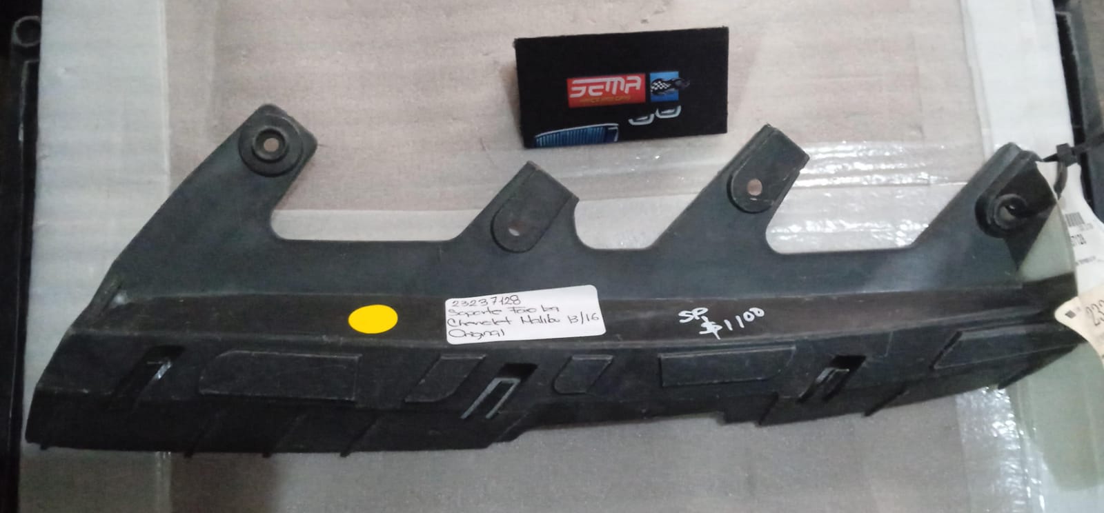 SOPORTE DE FARO DELANTERO IZQUIERDO CHEVROLET MALIBU 2013-2016 23237128