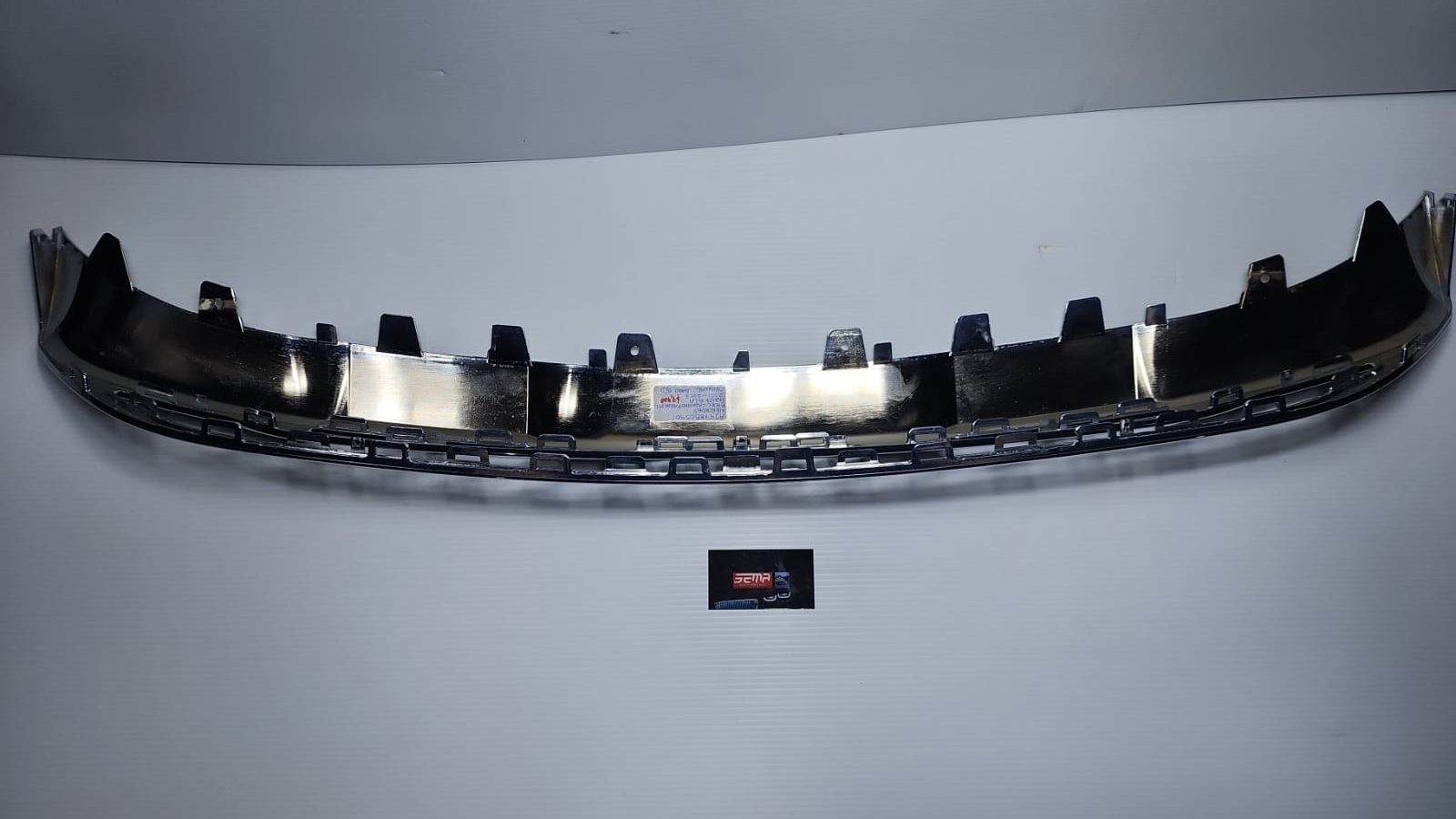 BISEL CROMADO FASCIA DELANTERA MERCEDES BENZ 2021-2023 A2478805901 - Imagen 3