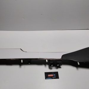 MOLDURA CENTRAL CONSOLA DERECHA KIA SORENTO 2016-2018 84695C6010-K2D