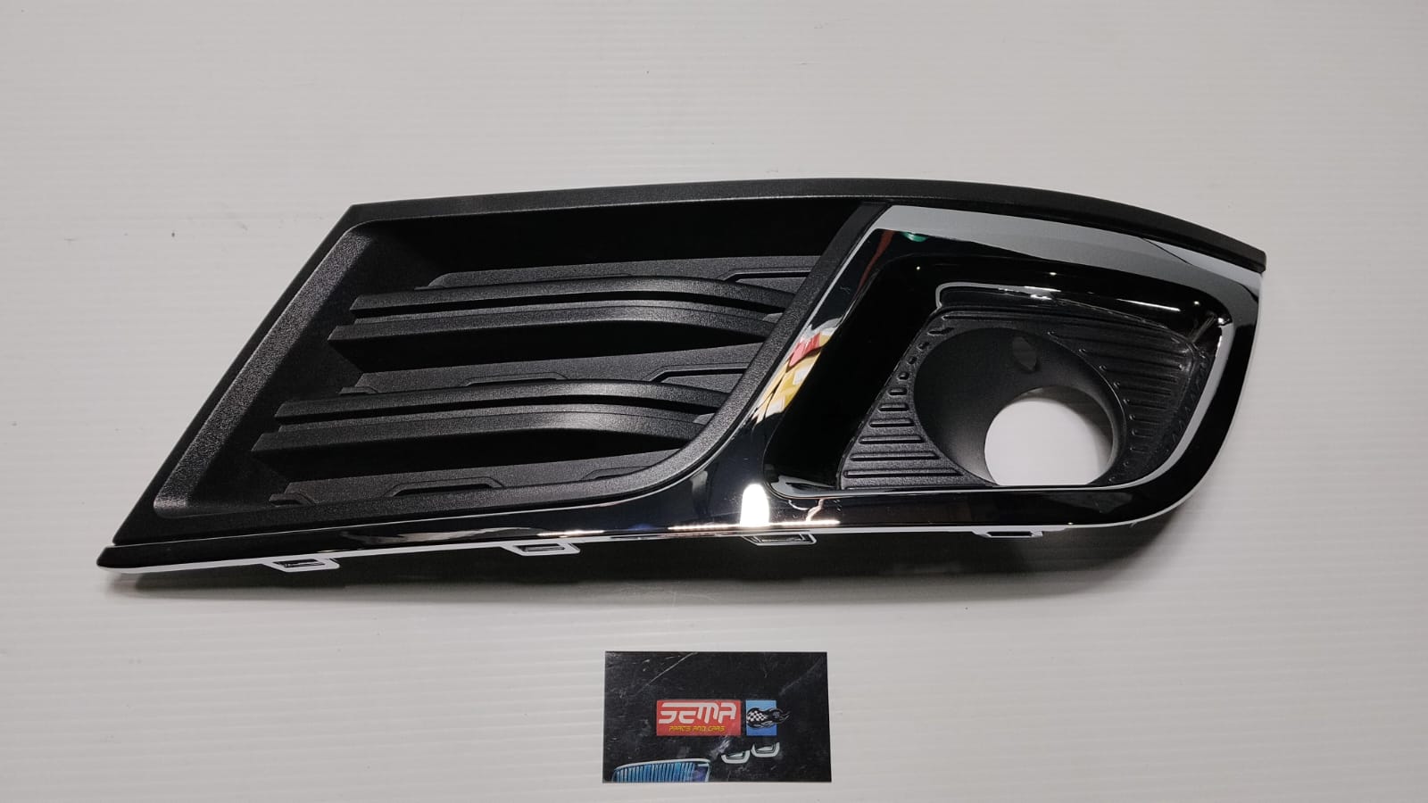 BISEL FARO DE NIEBLA IZQUIERDO CHEVROLET TRAVERSE 2013-2018 CV-99055-01