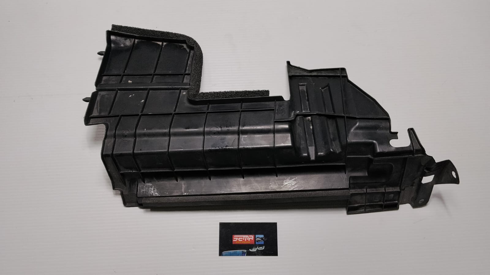 DEFLECTOR DE AIRE IZQUIERDO NISSAN SENTRA 2013-2016 62823-3SH0A - Imagen 2