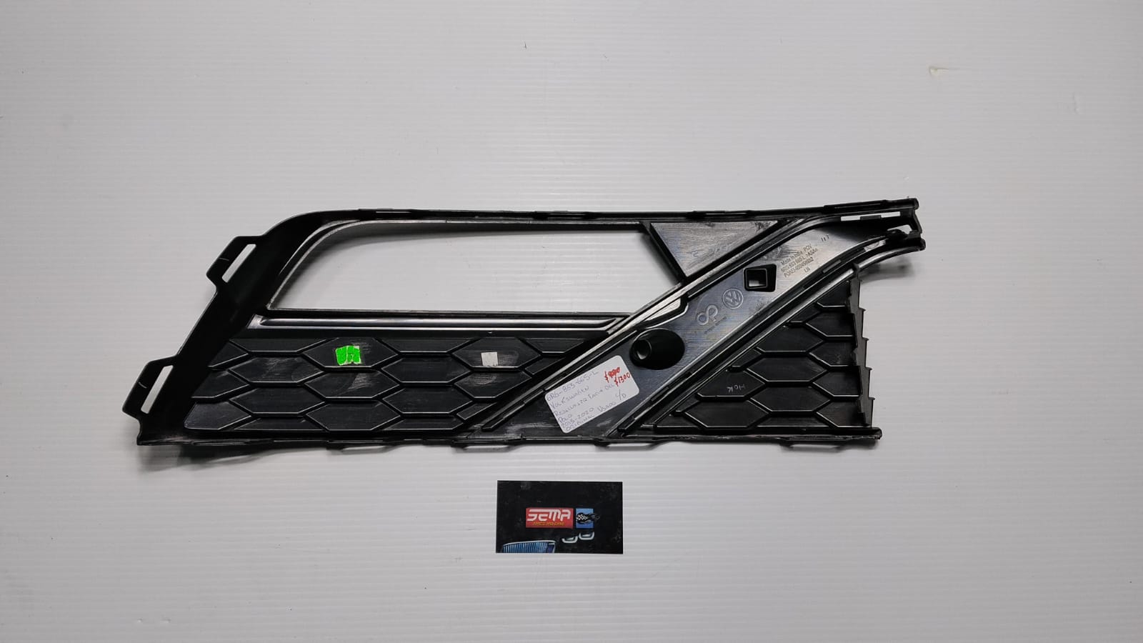 REJILLA DE FACIA IZQUIERDA DELANTERA VOLKSWAGEN POLO 2015-2020 6RG-853-665-L - Imagen 2