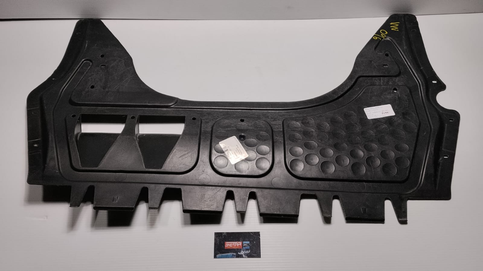 TOLVA INFERIOR DE MOTOR VOLKSWAGEN BORA 2005-2011 5C0-825-237-D