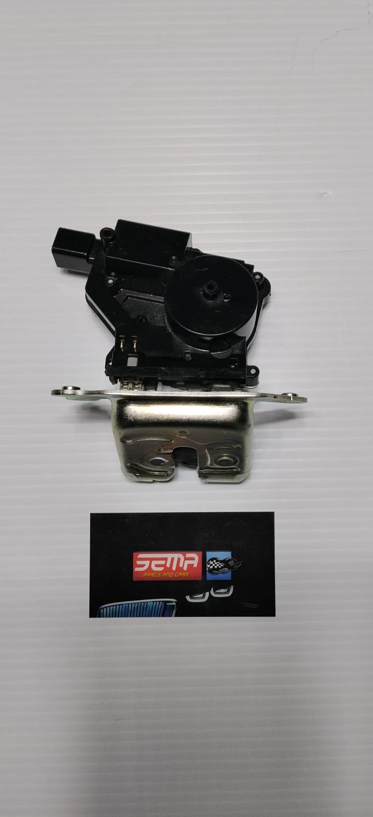 CHAPA CAJUELA SUZUKI SWIFT 2019-2024 5987544 - Imagen 2