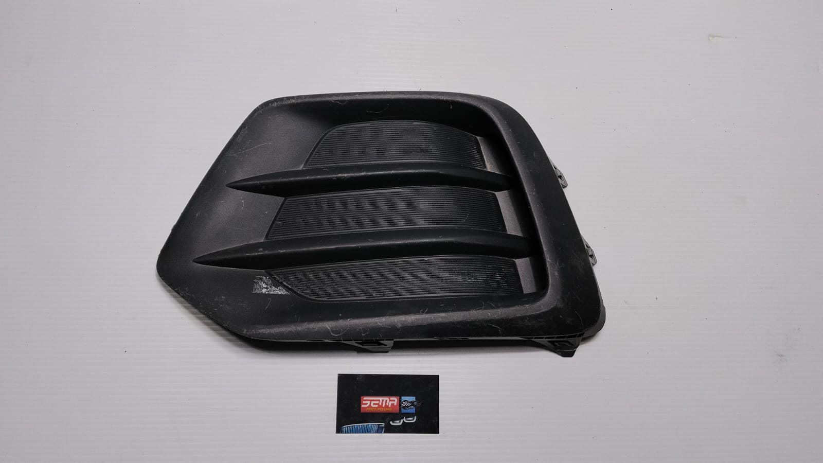 BISEL FARO DE NIEBLA IZQUIERDO CHEVROLET TRAX 2017-2022 4252982