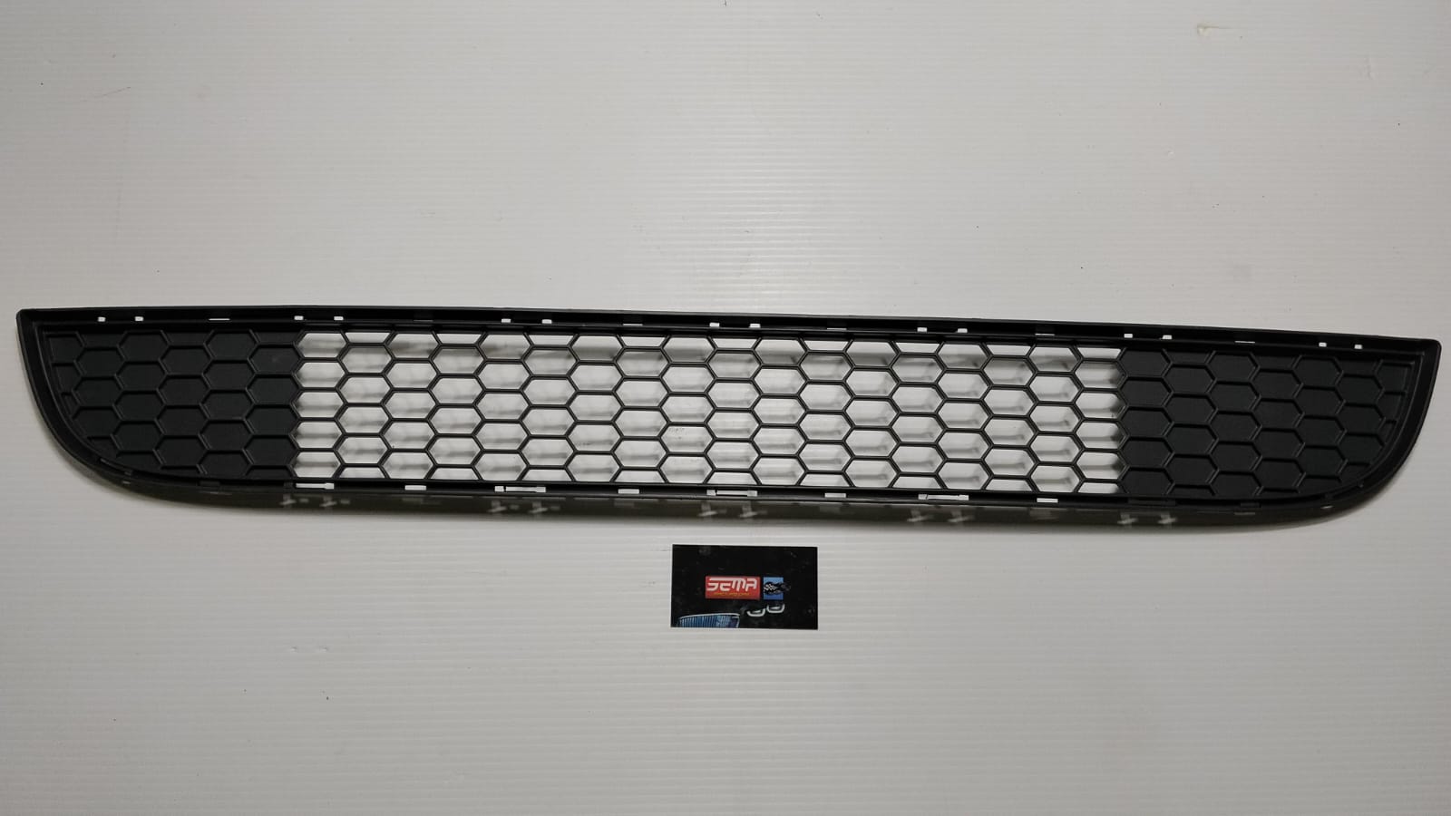 REJILLA INFERIOR FIAT UNO WAY 2011-2016 6HX54U8PAA