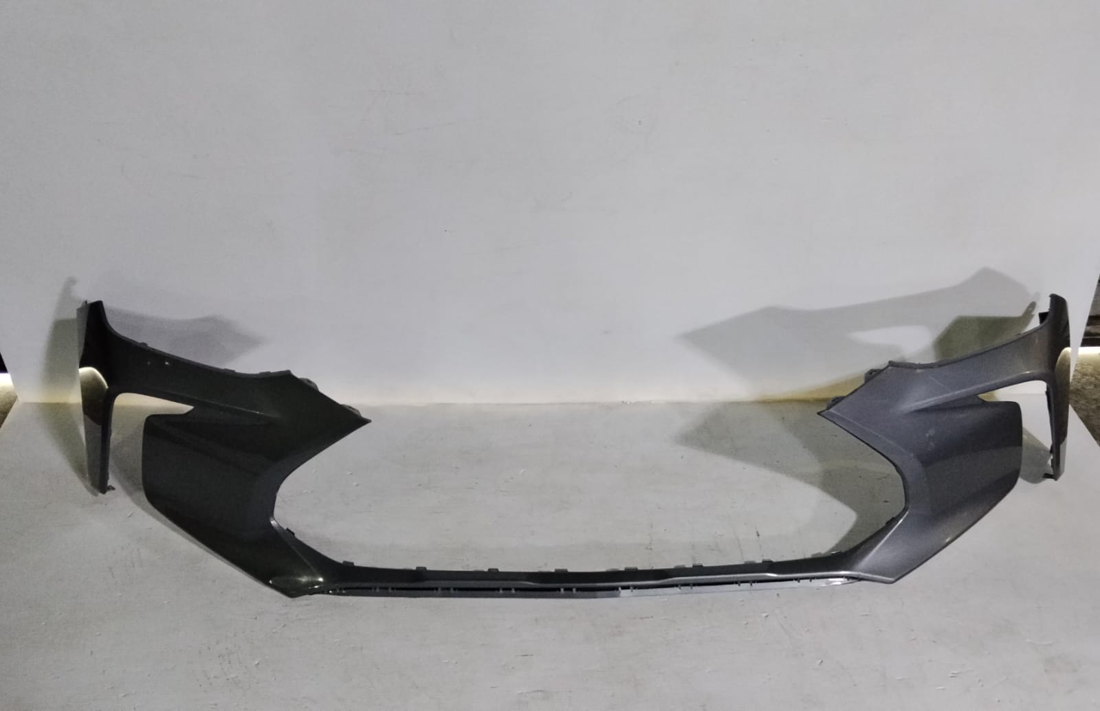 FACIA DELANTERA CHEVROLET TRACKER 2021-2025 26237240 - Imagen 4