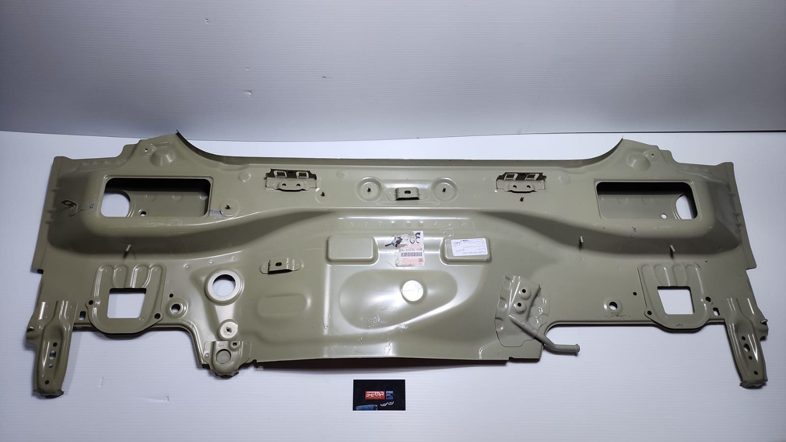 TOLVA CALAVERA SUZUKI SWIFT 2018-2023 65500-80500-000 - Imagen 3