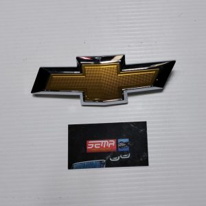 EMBLEMA DELANTERO CHEVROLET BEAT 2018-2021 94537649
