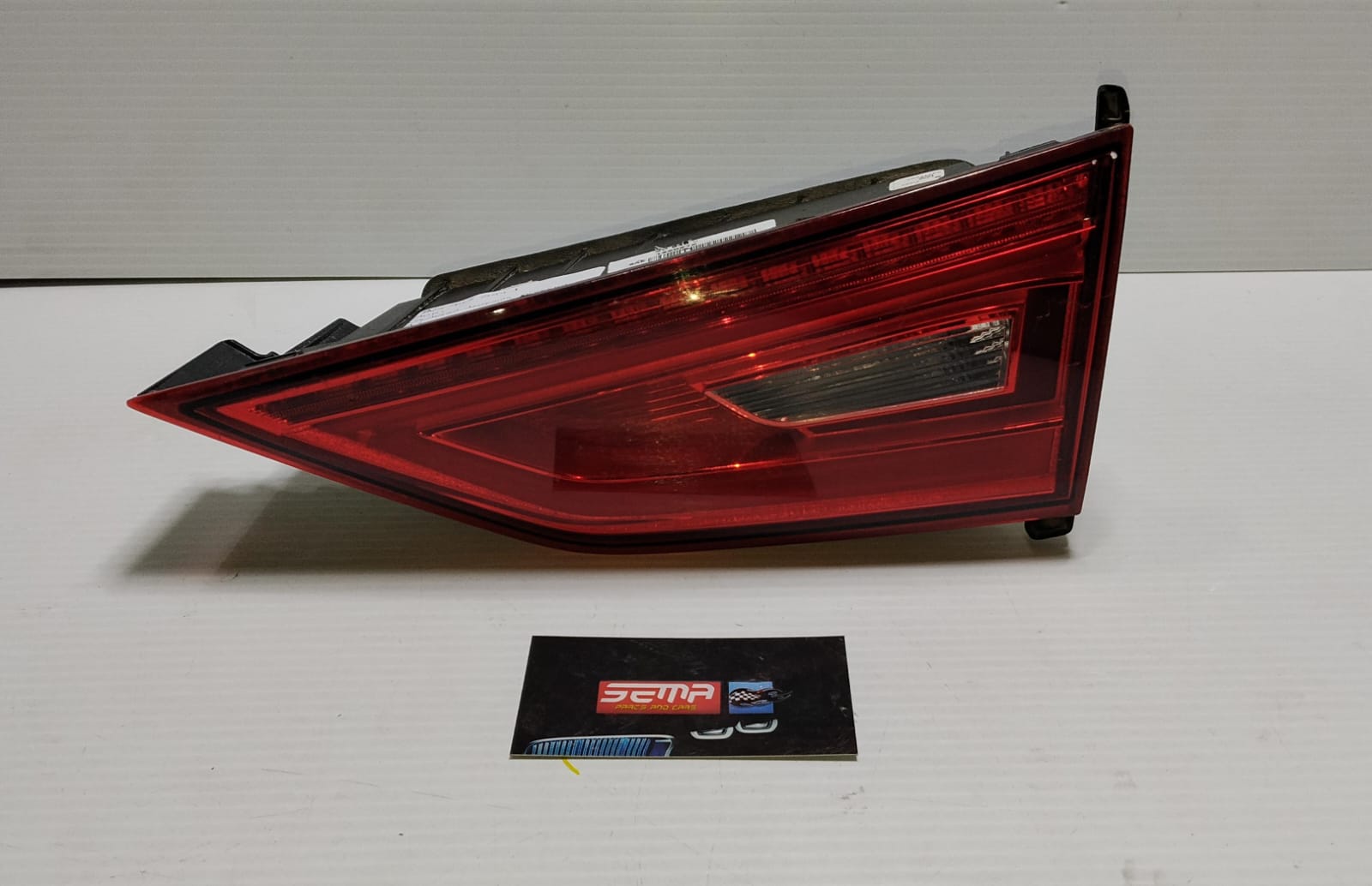 CALAVERA INTERIOR DERECHA AUDI A3 2015-2020 8V5945094J
