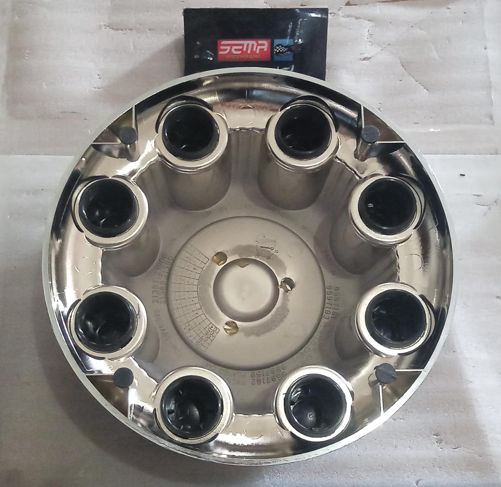 CENTRO DE TAPA DE RIN CHEVROLET 2000 9597161 - Imagen 2