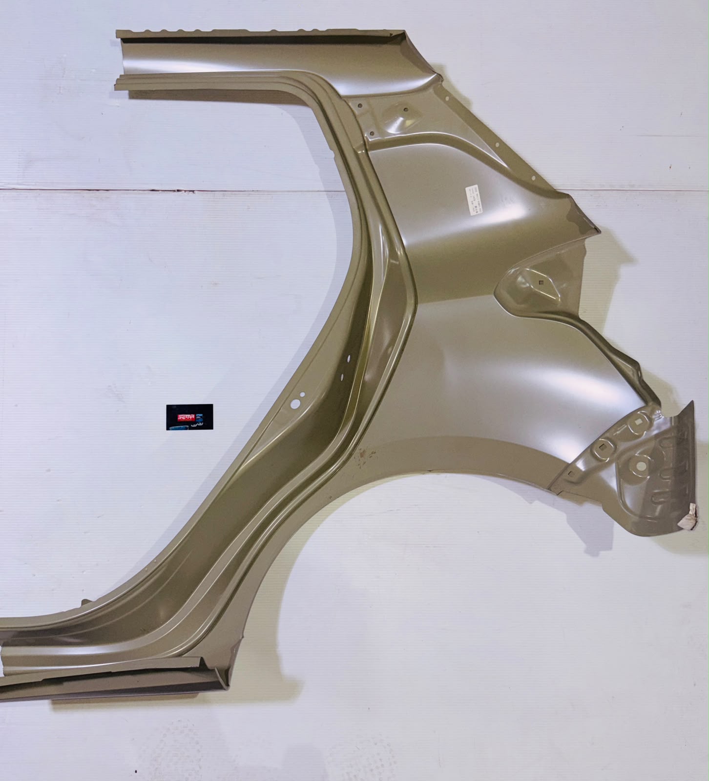 COSTADO DERECHO SUZUKI SWIFT 2023-2024 5411153R01F31 - Imagen 3