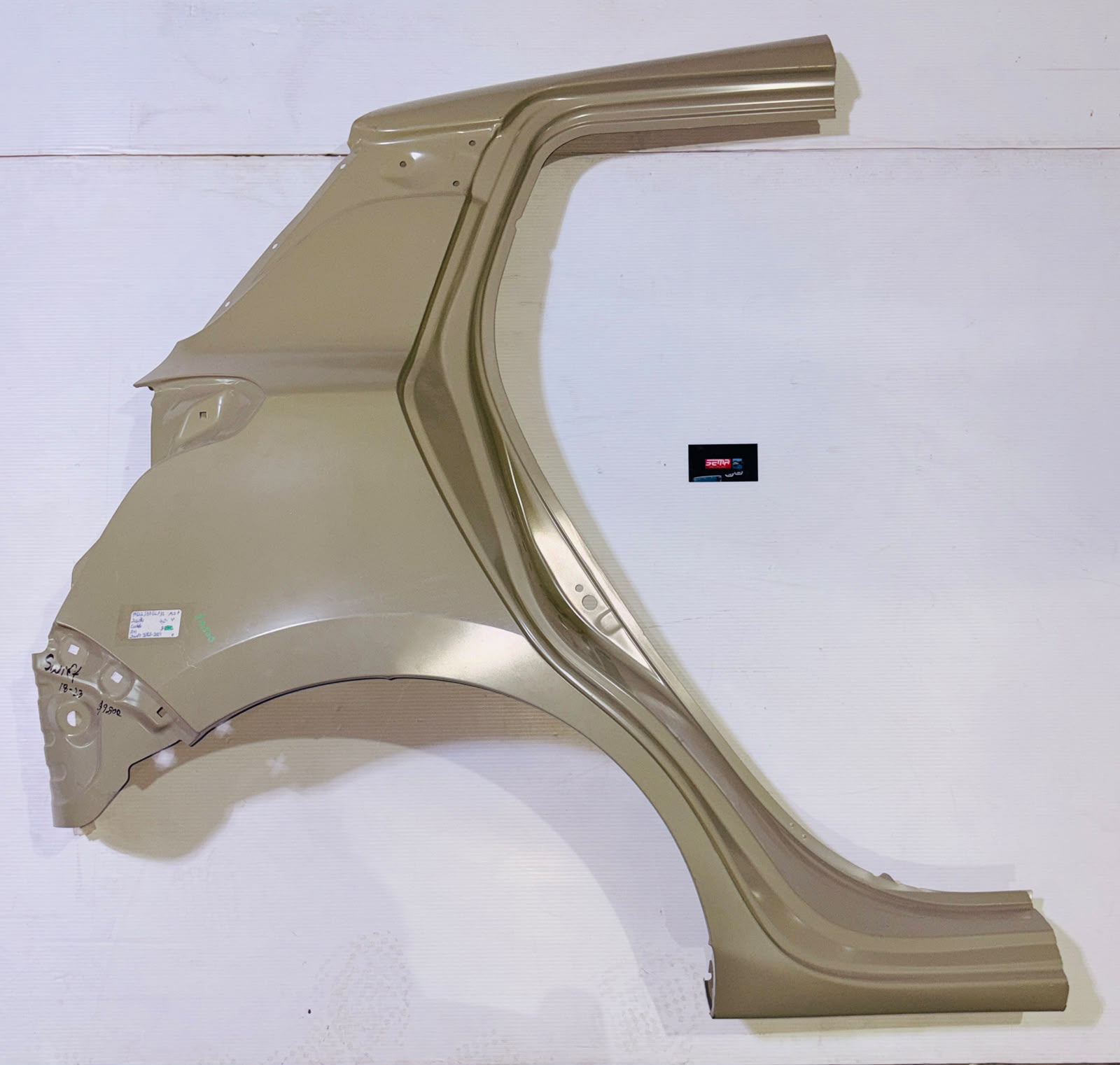 COSTADO DERECHO SUZUKI SWIFT 2023-2024 5411153R01F31 - Imagen 2