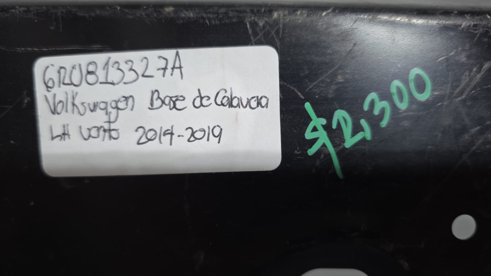 BASE DE CALAVERA TRASERA IZQUIERDA VOLKSWAGEN VENTO 2014-2019 6RU813327A