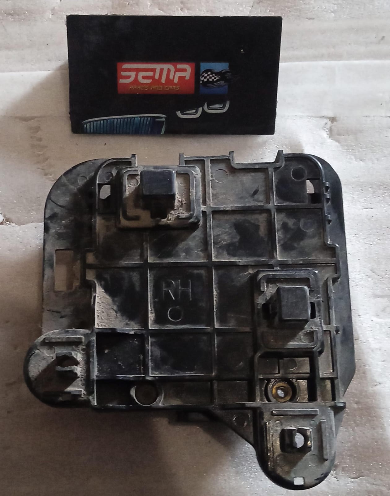 SENSOR TRASERO NISSAN FRONTIER 2022 4135A-8DG-SRR3B