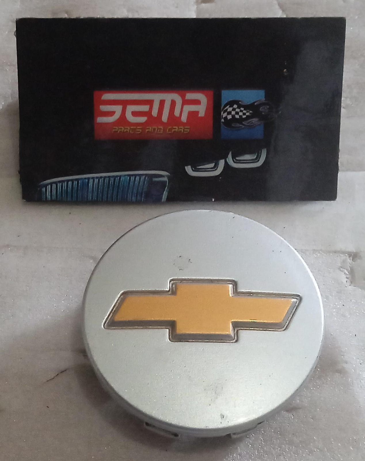 TAPON CENTRO RIN CHEVROLET CAPTIVA 2020-2025 23883455 - Imagen 2